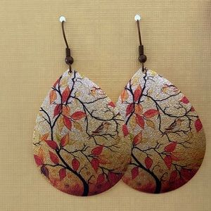 Fall leaf metal tear drop earrings